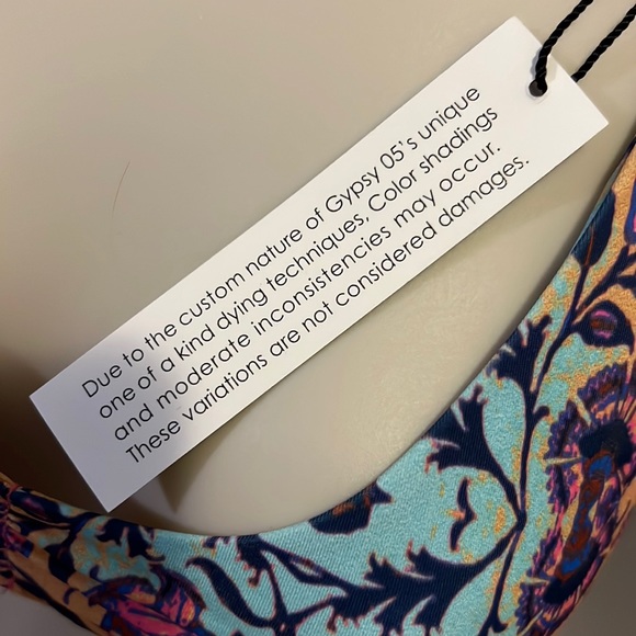 $40 - Anthropology Gypsy 05 Sand triangle swim top MIX & MATCH - Picture 4 of 5